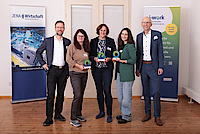 Die Gewinner des i-work Interkulturellen Unternehmenspreises 2024